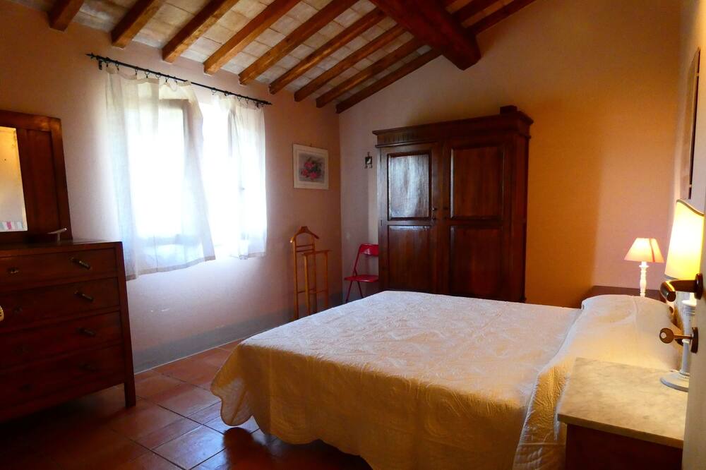 Photo of Bedroom in Penna in Teverina