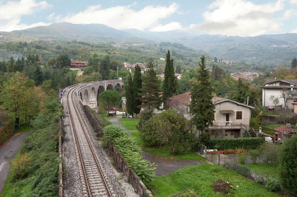 Photo of Others in Argigliano