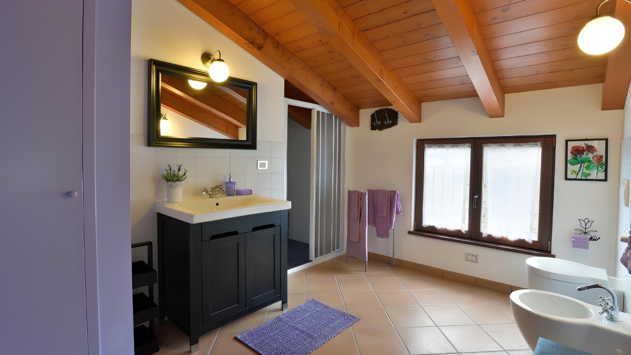 Photo of Bathroom in Framura