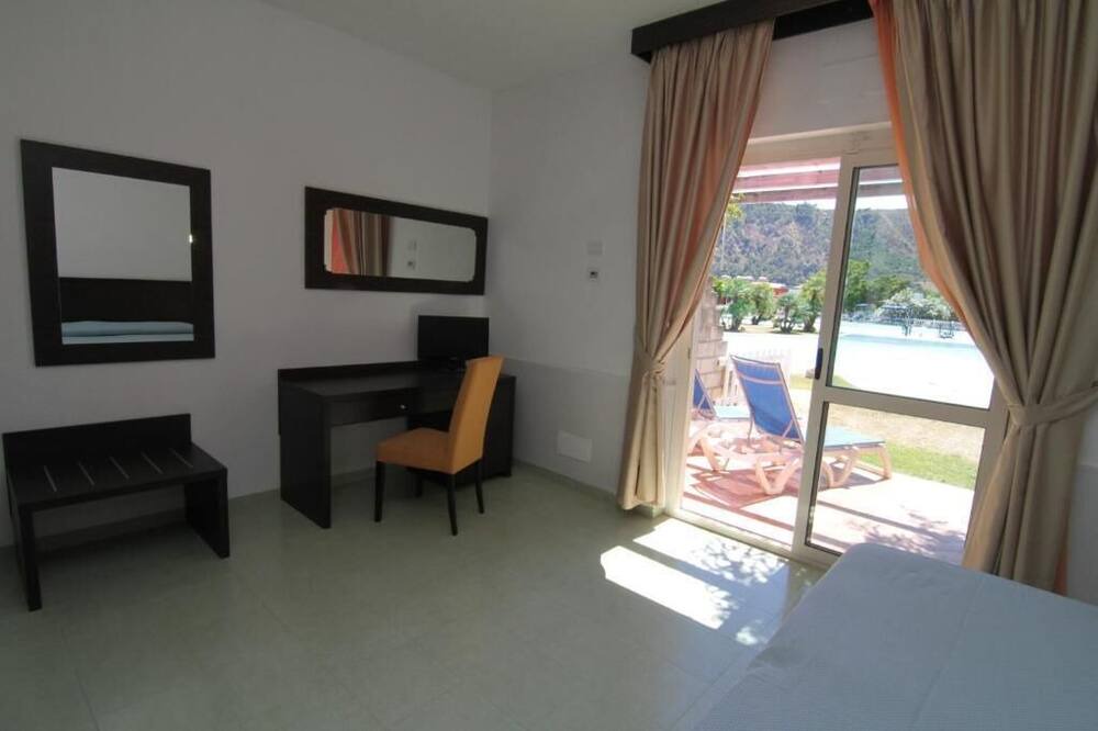 Photo of Bedroom in Squillace Lido