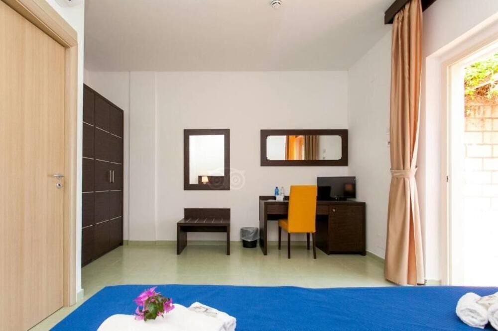 Photo of Bedroom in Squillace Lido