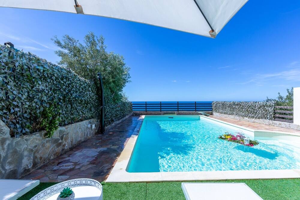 Photo of Outdoor in Geremeas