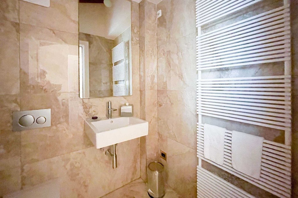Photo of Bathroom in Castel San Pietro Terme