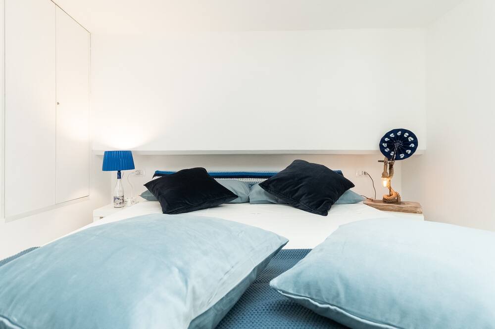 Photo of Bedroom in Quinto al Mare