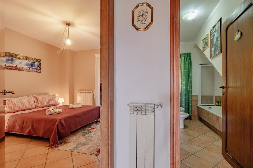 Photo of Bedroom in Lake Garda