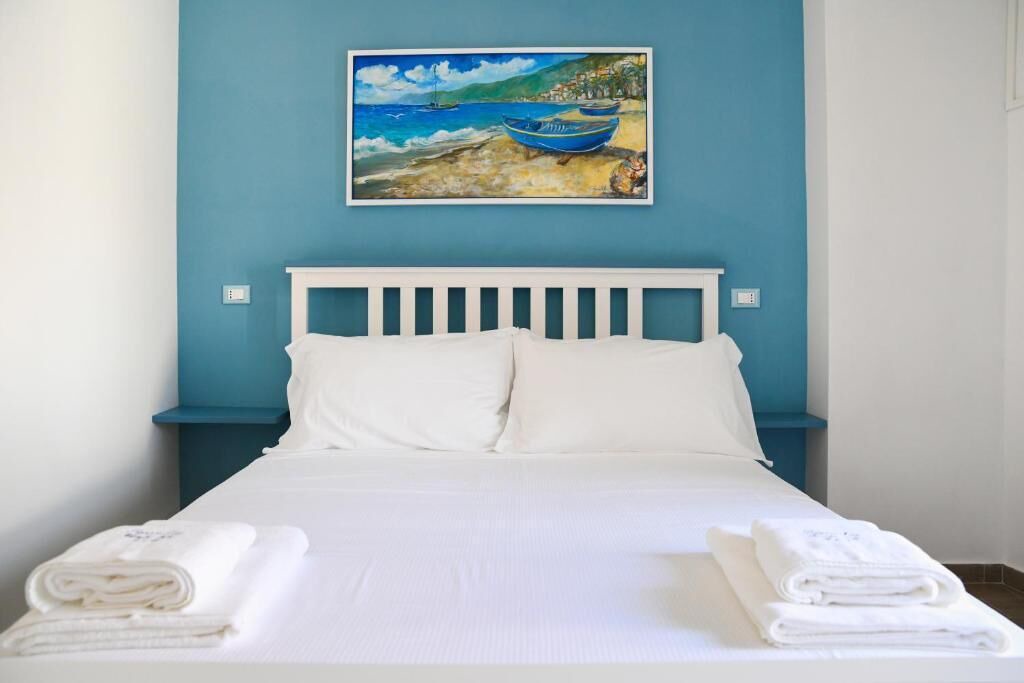Photo of Bedroom in Scilla