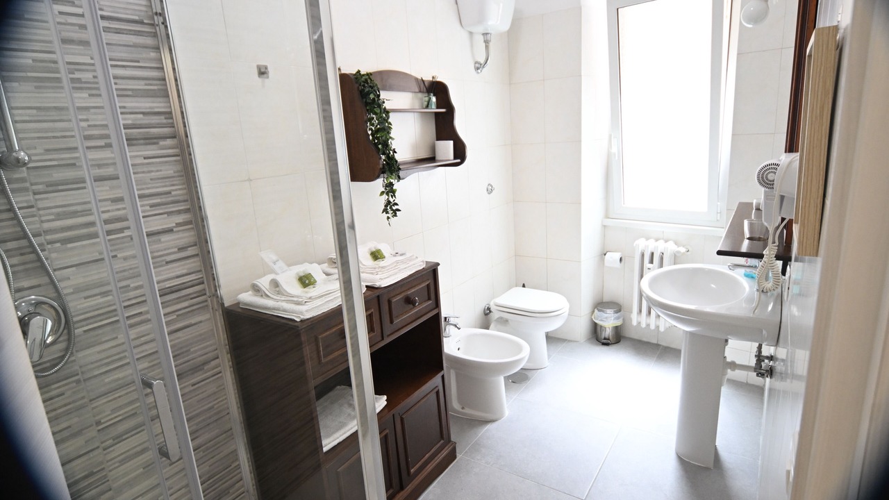 Photo of Bathroom in Quartiere XX Ardeatino