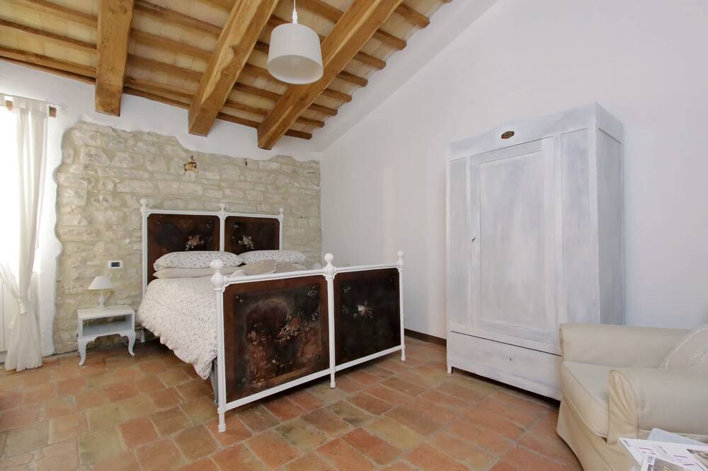 Photo of Bedroom in Genga