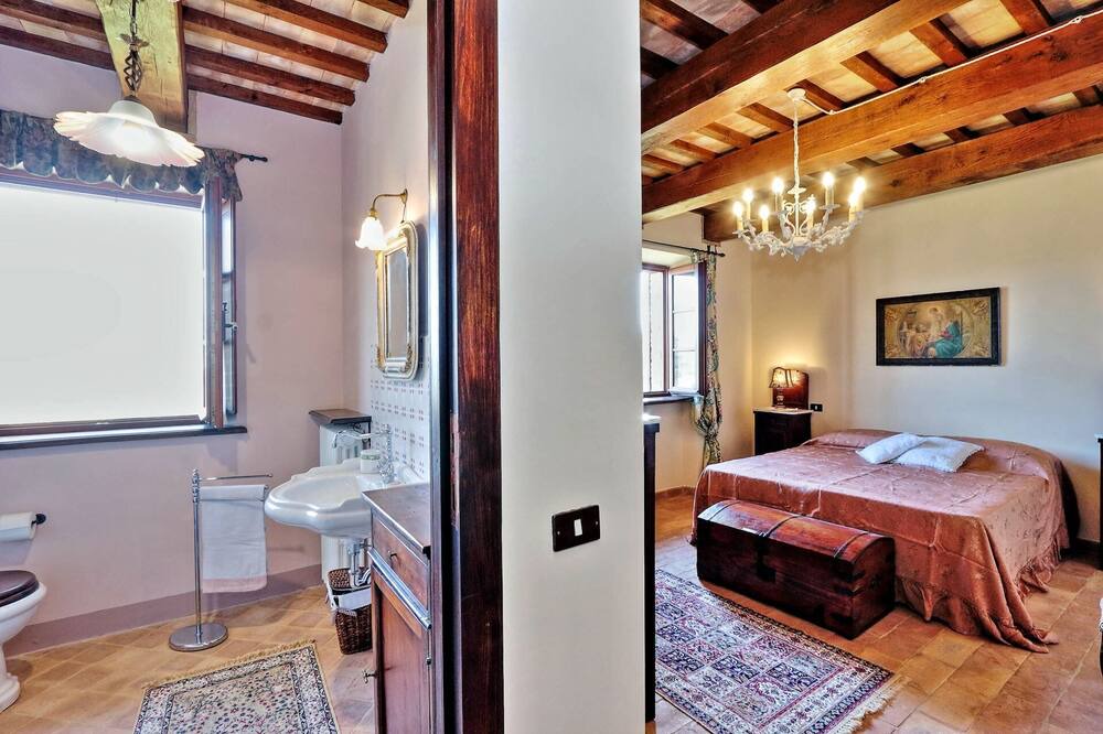 Photo of Bedroom in Serrapetrona