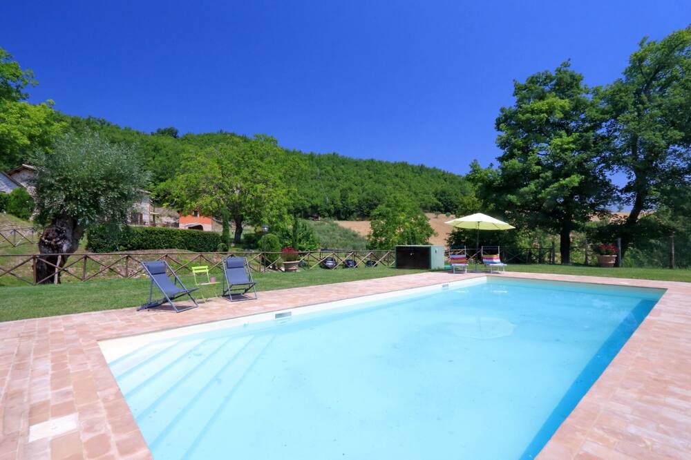 Photo of Outdoor in Serrapetrona