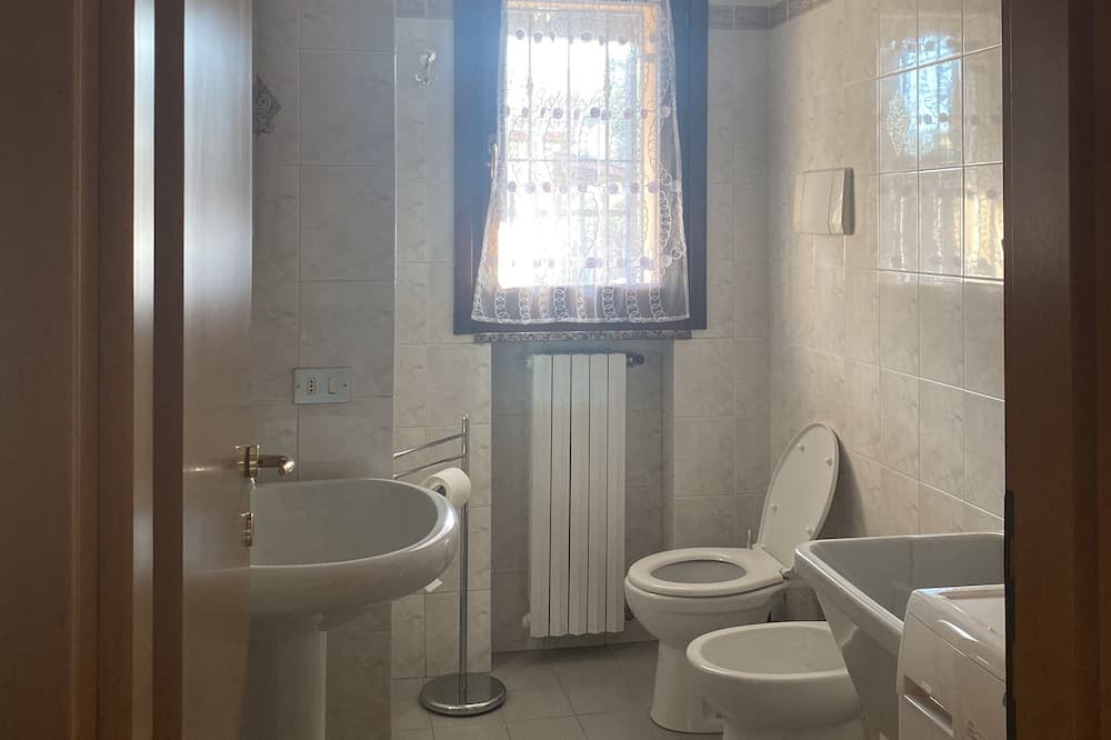 Photo of Bathroom in Romano di Lombardia