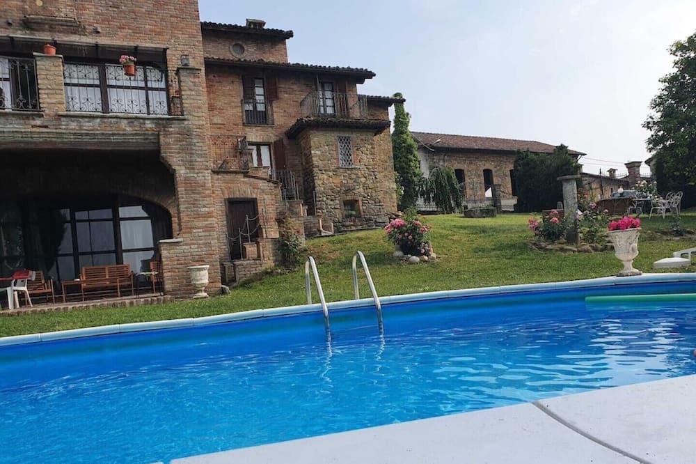 Photo of Outdoor in Sairano