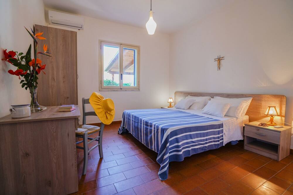 Photo of Bedroom in Marina di Zambrone