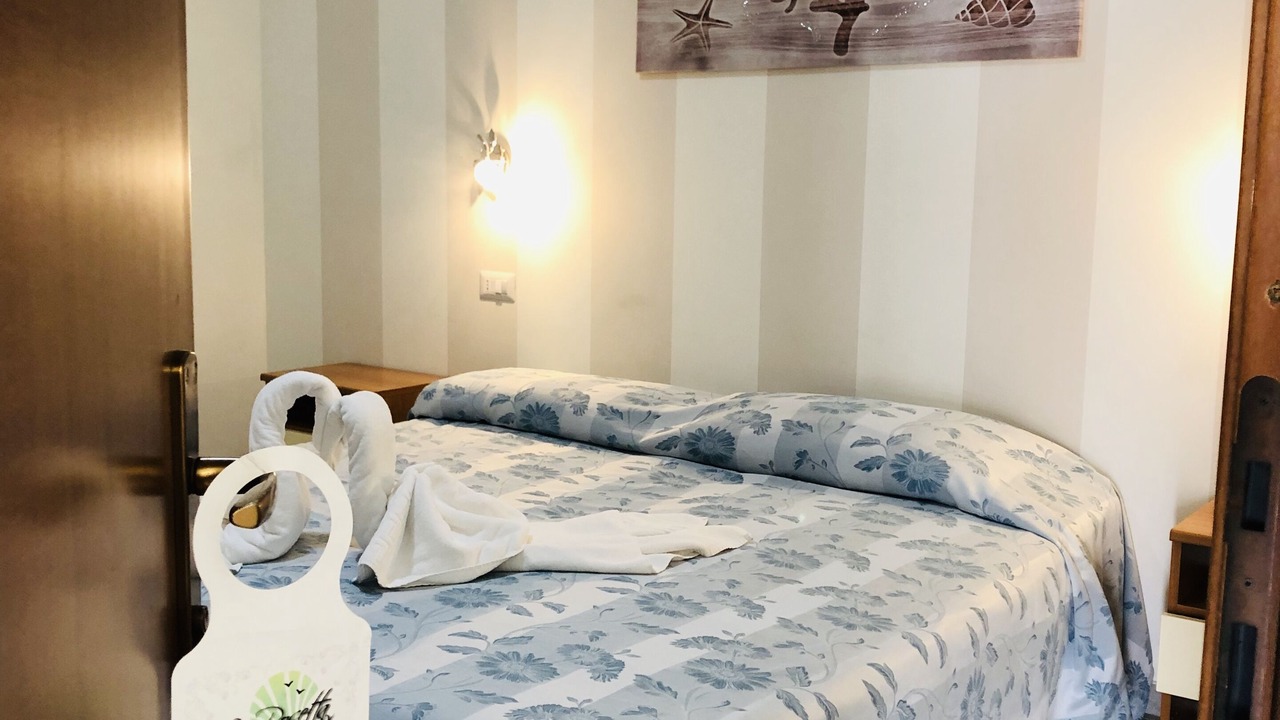 Photo of Bedroom in Minturno