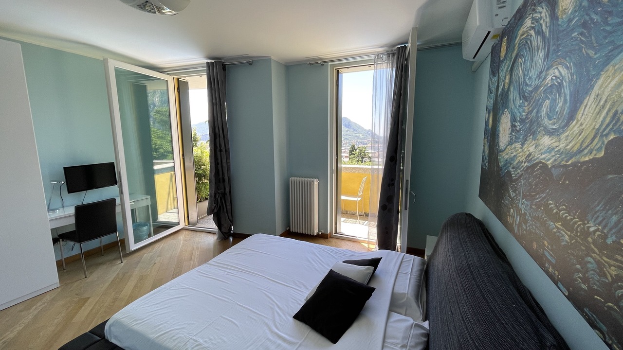 Photo of Bedroom in Lecco