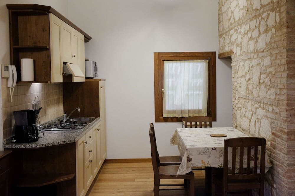 Photo of Kitchen in Longare