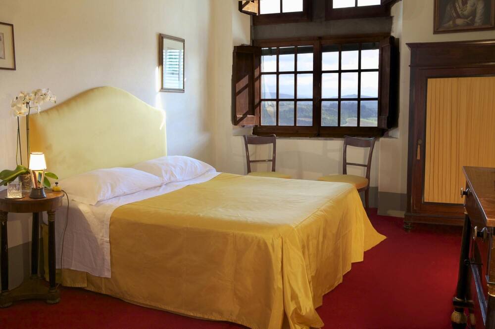 Photo of Bedroom in San Casciano in Val di Pesa