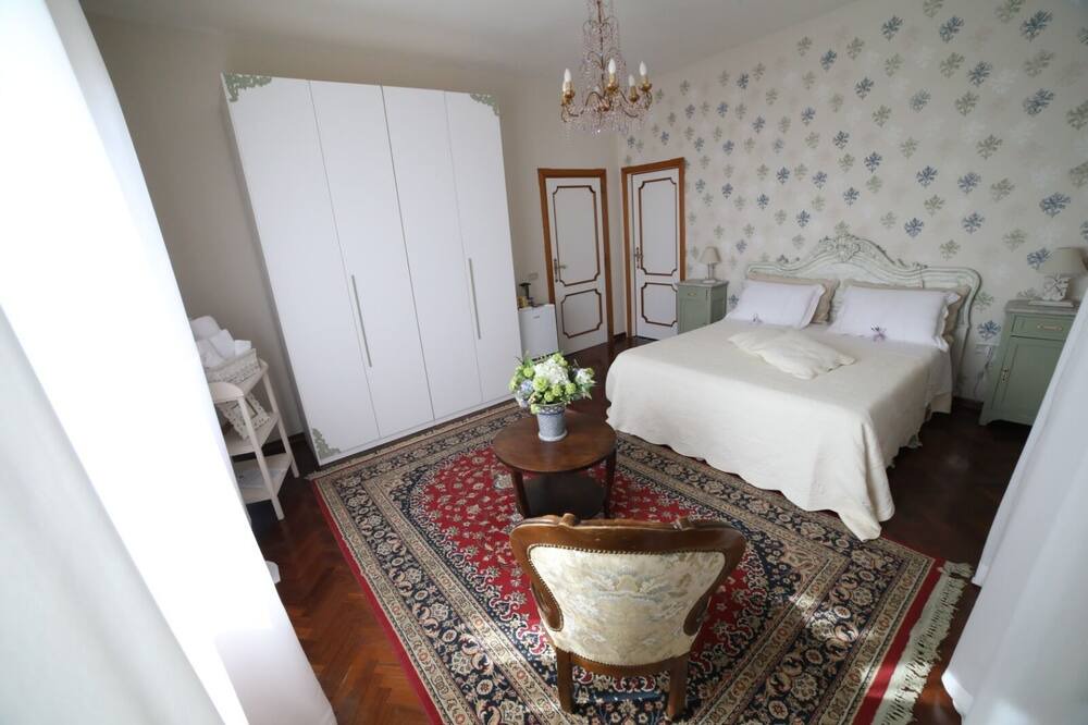 Photo of Bedroom in Colonnella