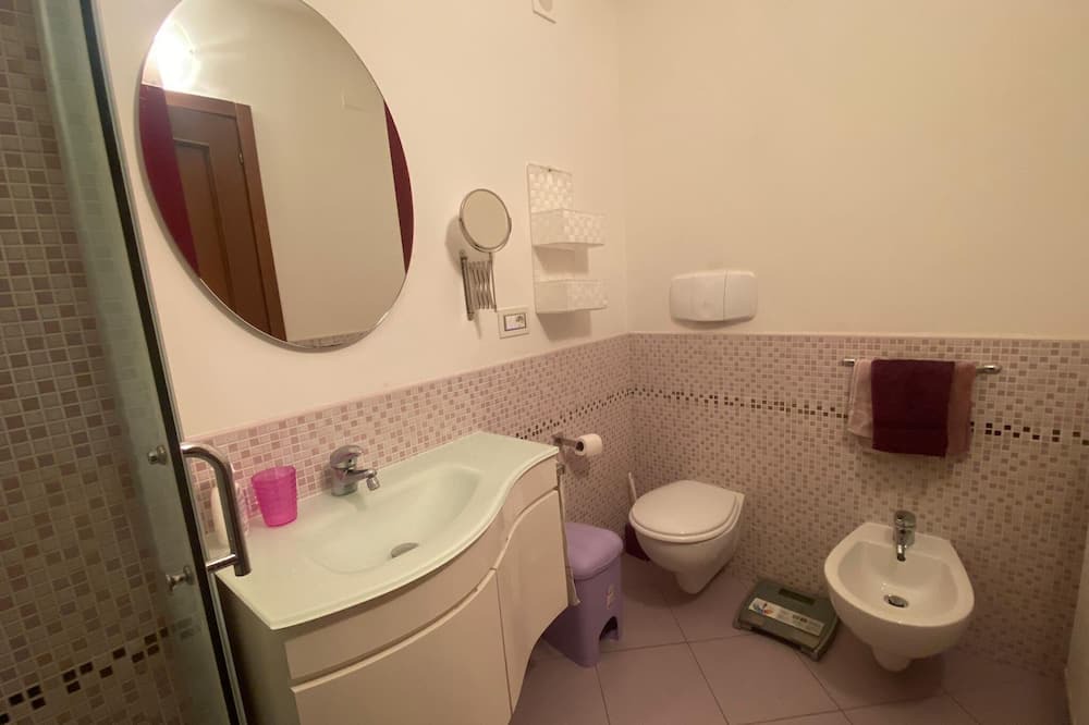 Photo of Bathroom in Fratta