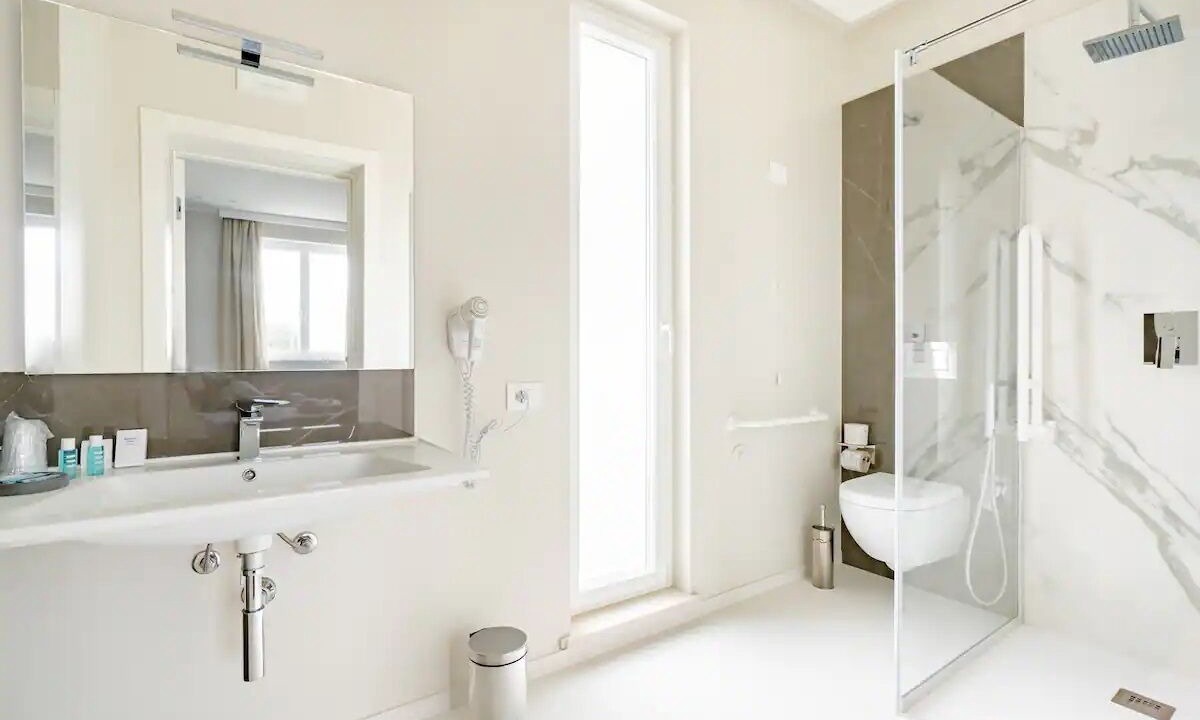 Photo of Bathroom in Marsala