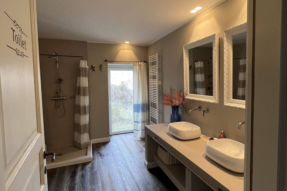 Photo of Bathroom in Bistagno