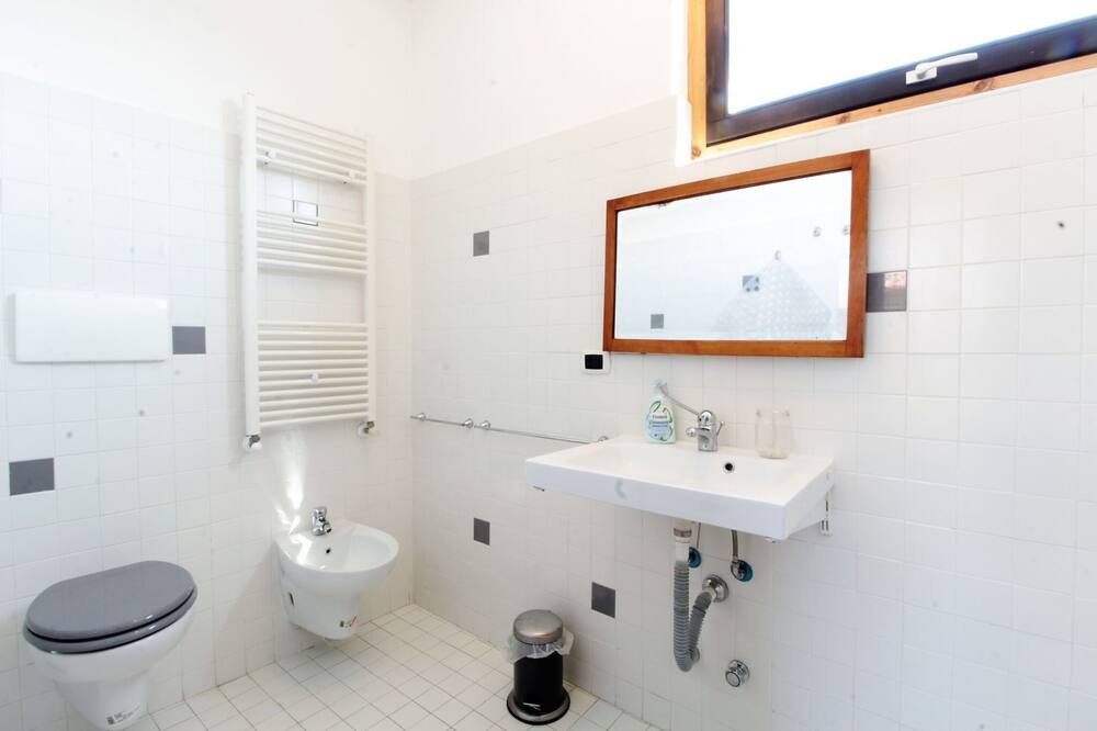 Photo of Bathroom in Montemarzino