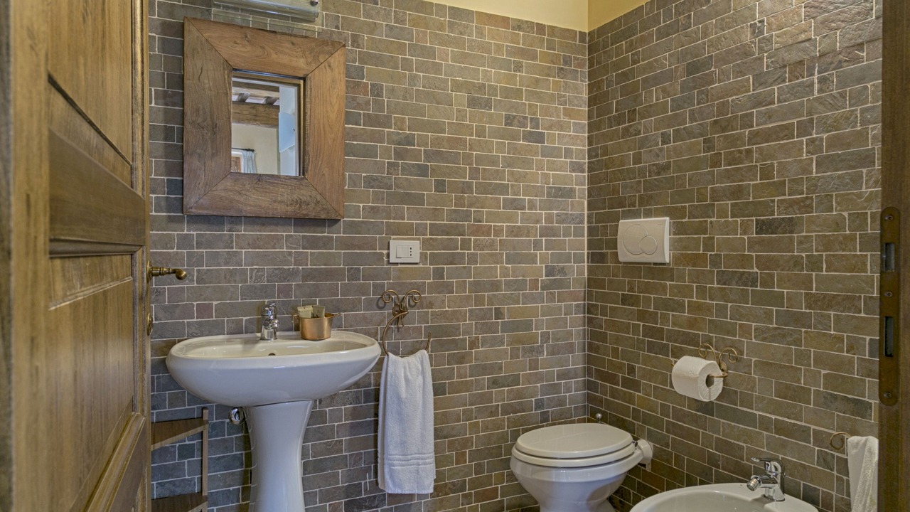 Photo of Bathroom in Radicondoli