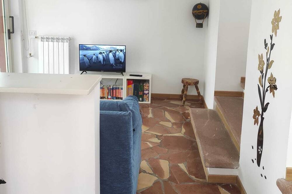 Photo of Livingroom in Zona LIII Tomba di Nerone