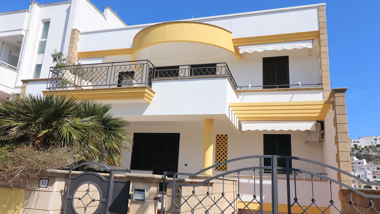 Photo of Patio Balcony in Castro Marina