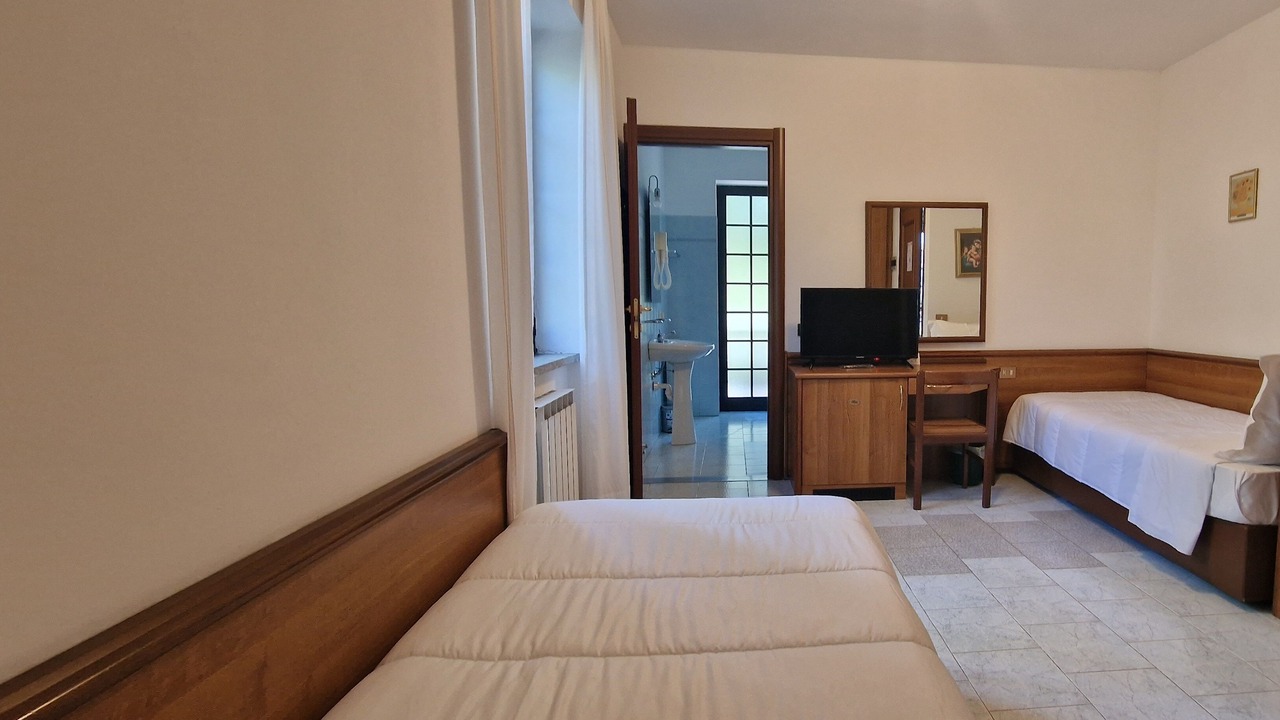 Photo of Bedroom in Montegrino Valtravaglia