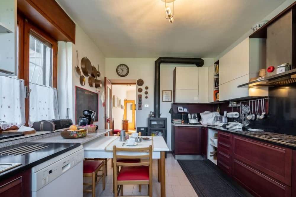 Photo of Kitchen in Cerro Tanaro