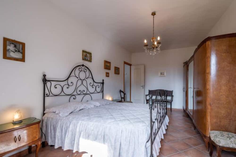 Photo of Bedroom in Cerro Tanaro