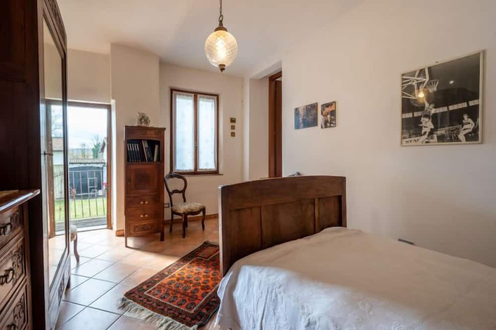 Photo of Bedroom in Cerro Tanaro