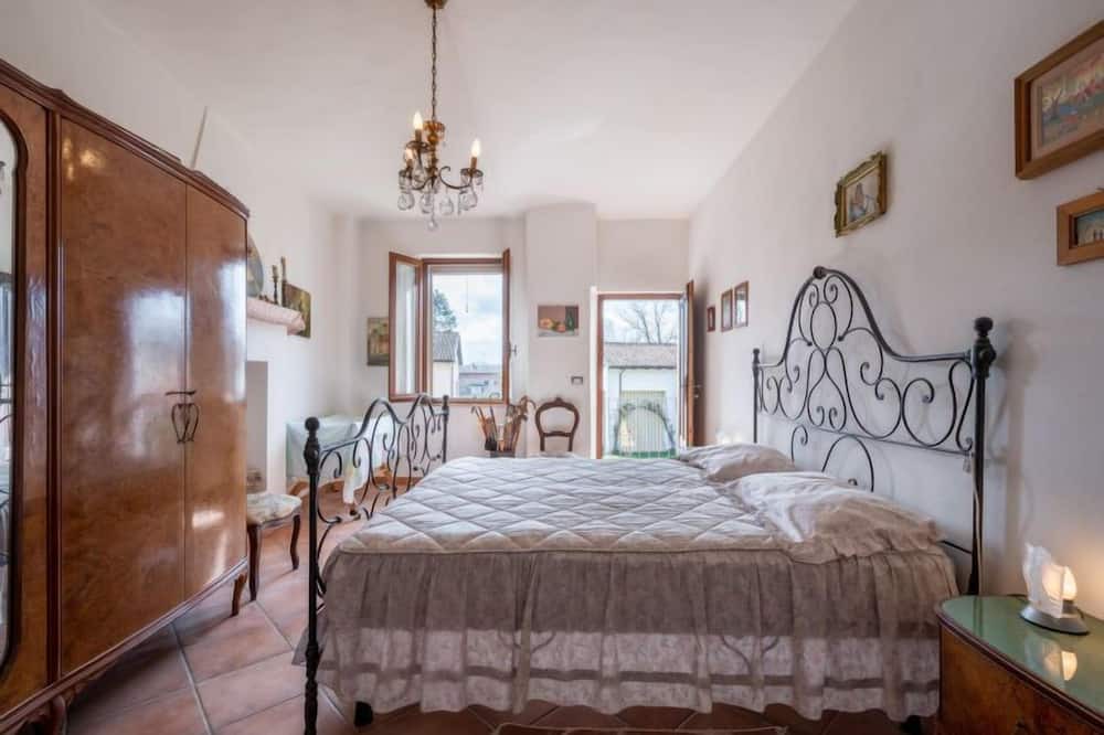 Photo of Bedroom in Cerro Tanaro