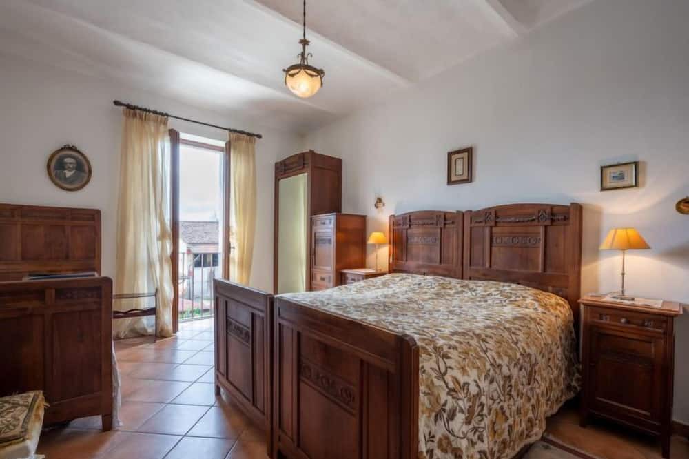 Photo of Bedroom in Cerro Tanaro