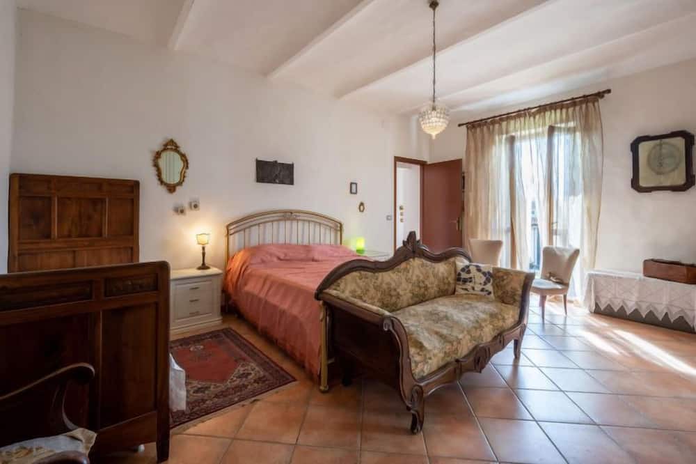 Photo of Bedroom in Cerro Tanaro