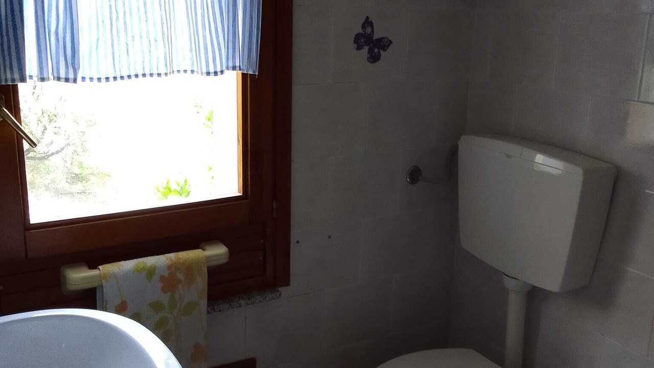 Photo of Bathroom in Eden Rock