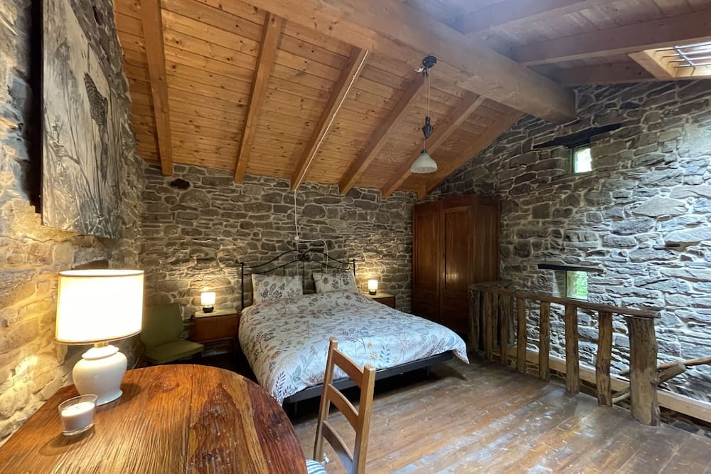 Photo of Bedroom in Borgo Val di Taro