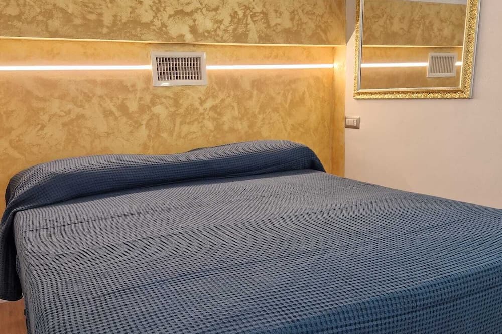 Photo of Bedroom in Gorla