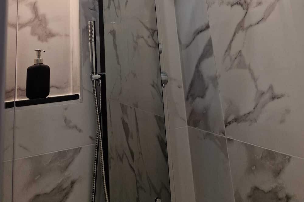 Photo of Bathroom in Gorla