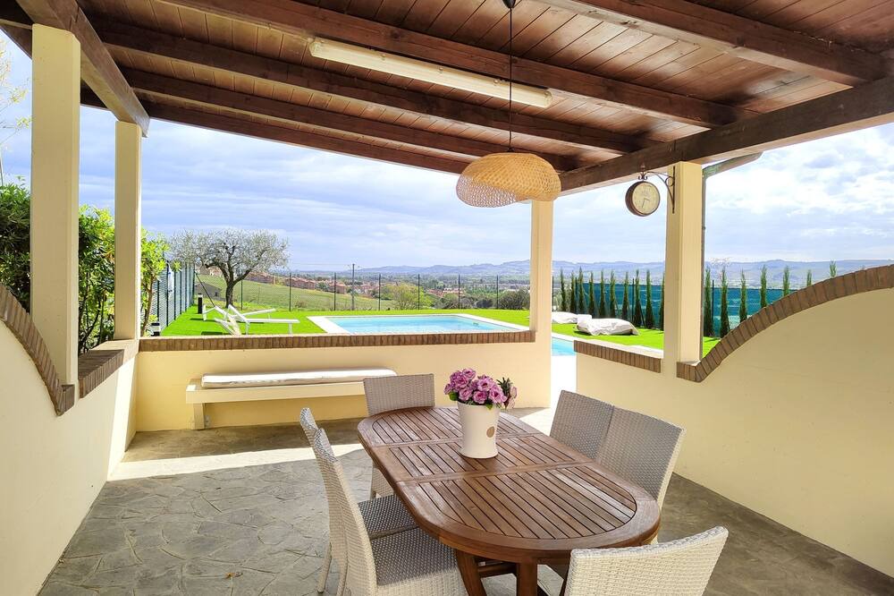Photo of Outdoor in Mombaroccio