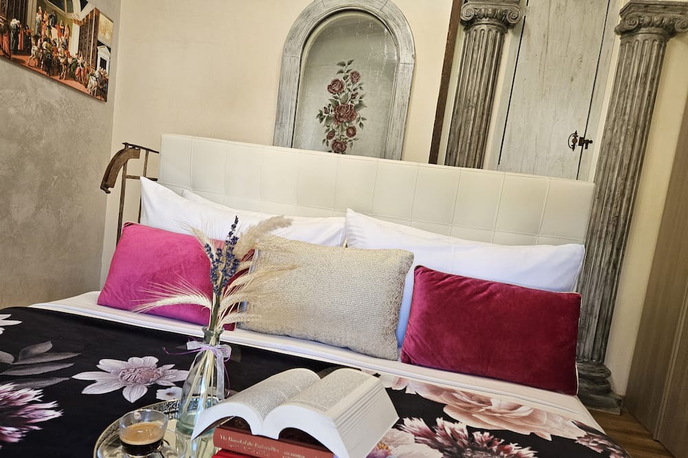 Photo of Bedroom in Almenno San Bartolomeo