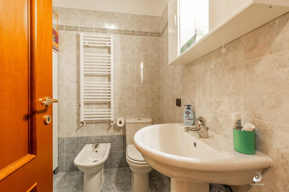 Photo of Bathroom in Medesano