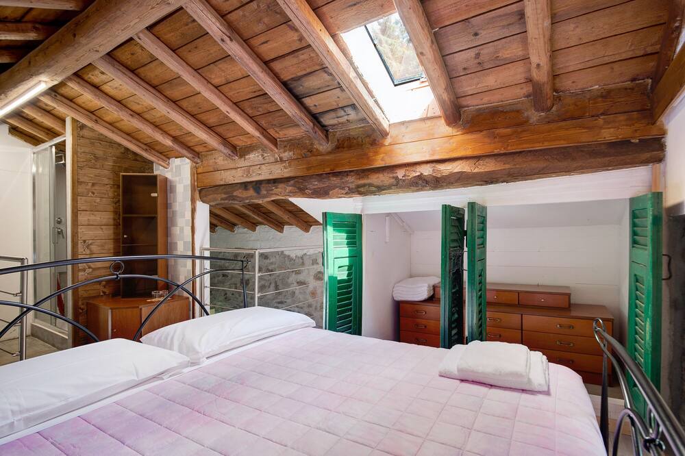 Photo of Bedroom in Villanoce