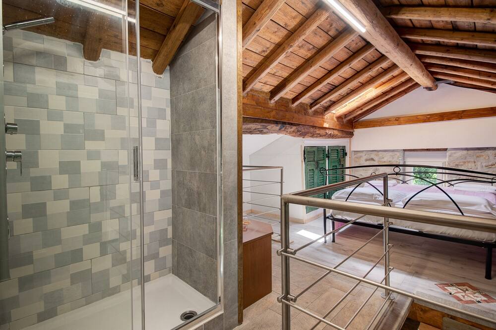 Photo of Bathroom in Villanoce