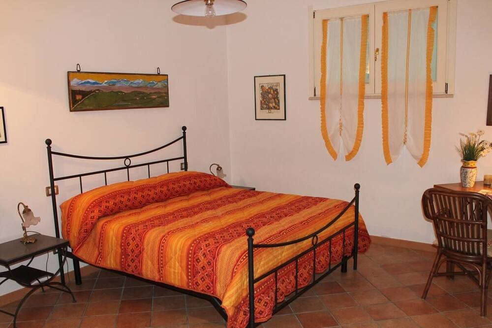 Photo of Bedroom in Penna in Teverina