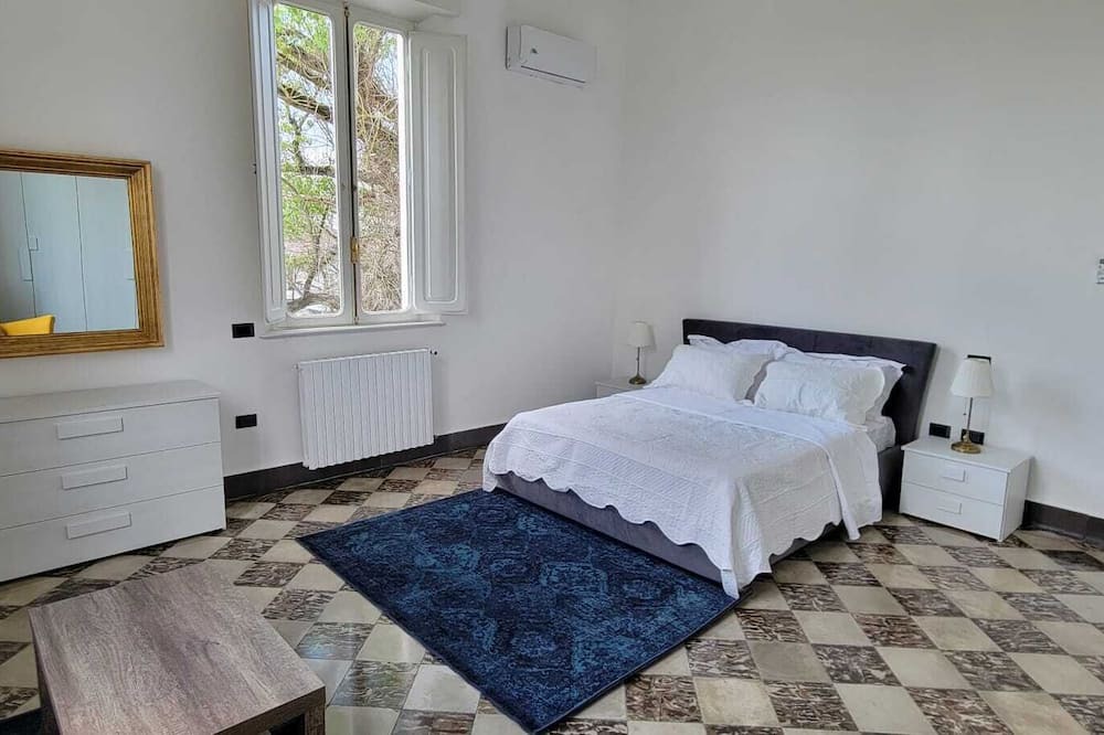 Photo of Bedroom in Libolla