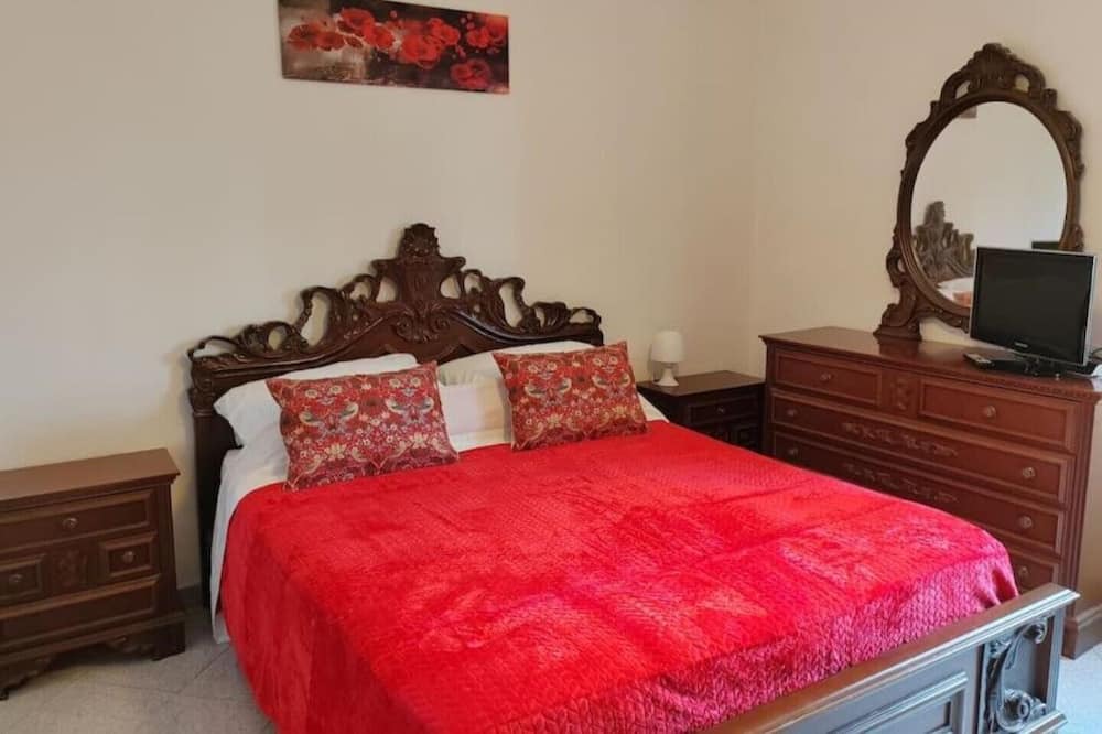 Photo of Bedroom in Arsita