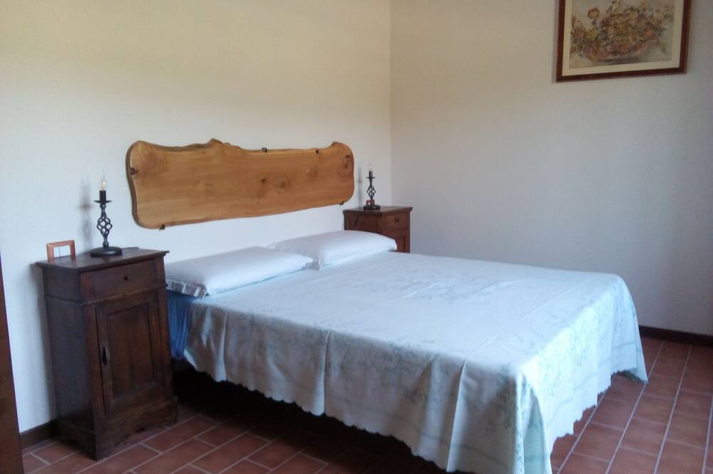 Photo of Bedroom in Penna in Teverina