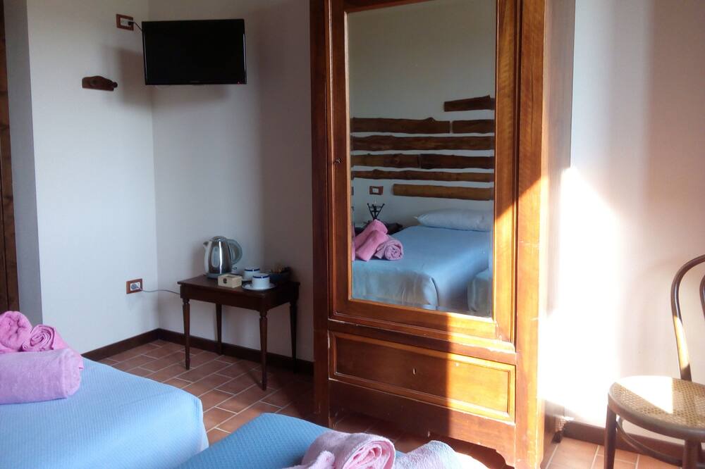 Photo of Bedroom in Penna in Teverina